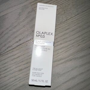 OLAPLEX No.5 Scalp Longevity Treatment in White